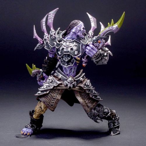 魔兽世界专属服卡交易中是否可兑换游戏时装？